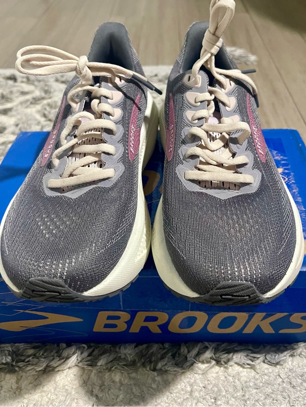 Brooks Women's Ghost 17 - Picture 6 of 6
